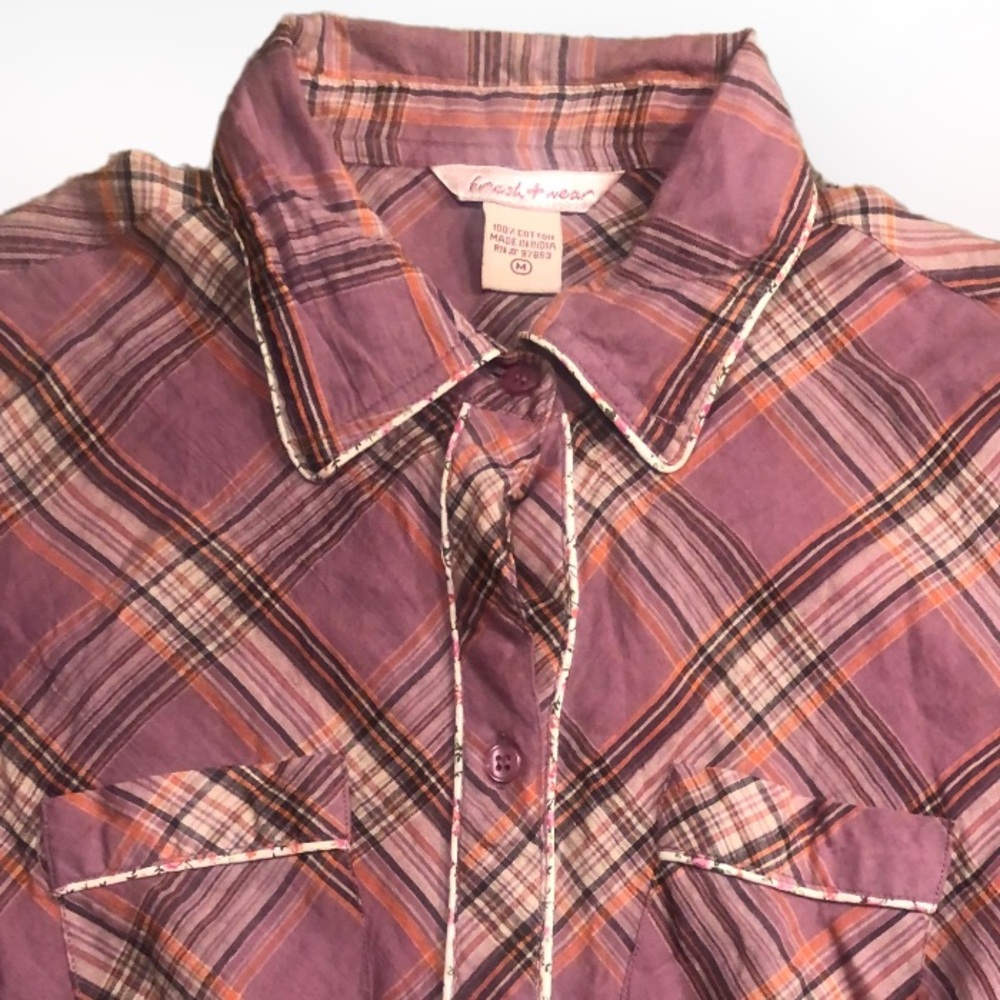 Vintage & Beautiful FRESH WEAR(Buckle) Western Plaid Button Up w/Floral Edging